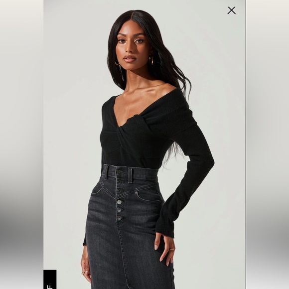 ASTR the label Addison twist from sweater | Revolve - Picture 4 of 7